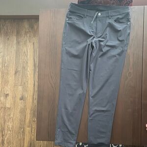 Lululemon Athletica Men's ABC Pants Slim Charcoal Chinos 31/32